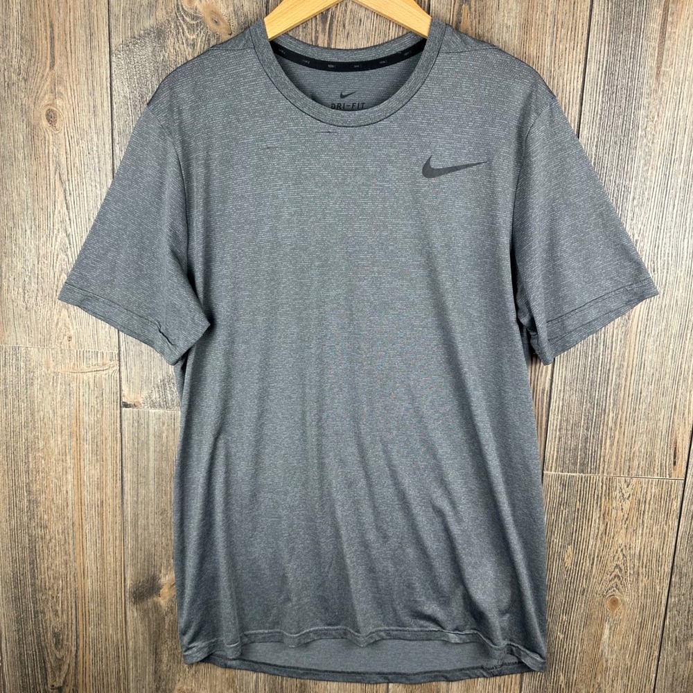 Nike Mens Utility Static Training Short Sleeve Shirt Gray Large AR0196-068